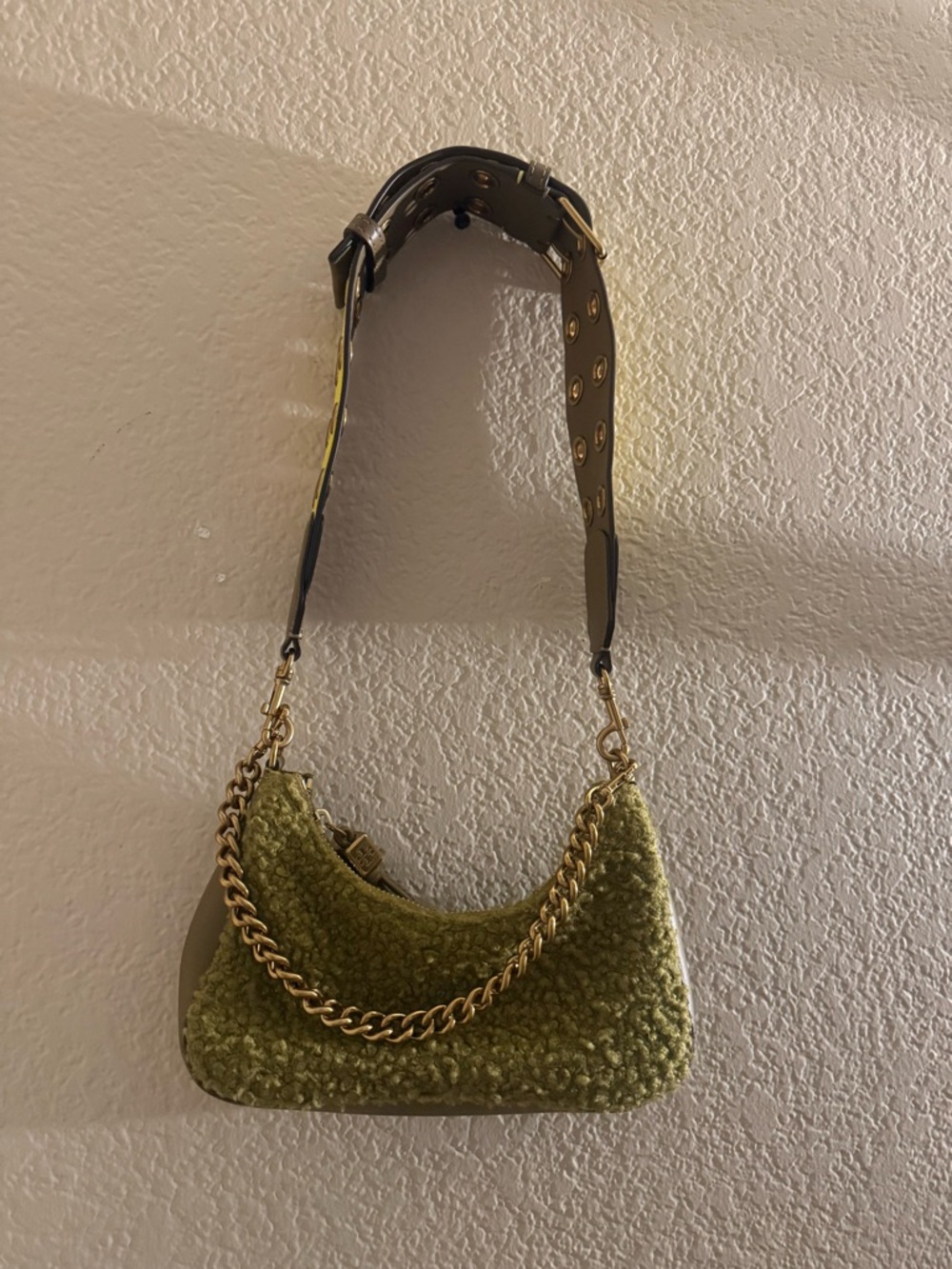 Tory Burch - Picture 3 of 9